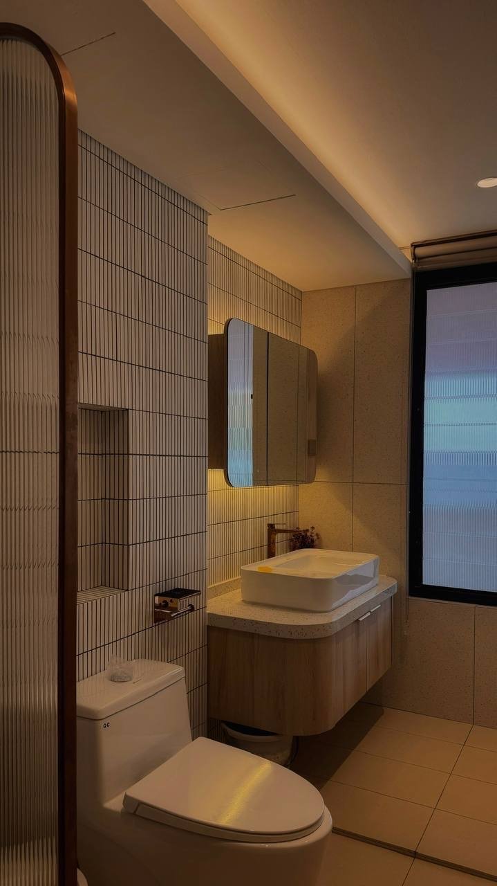 The Leaning Loft - Exterior View